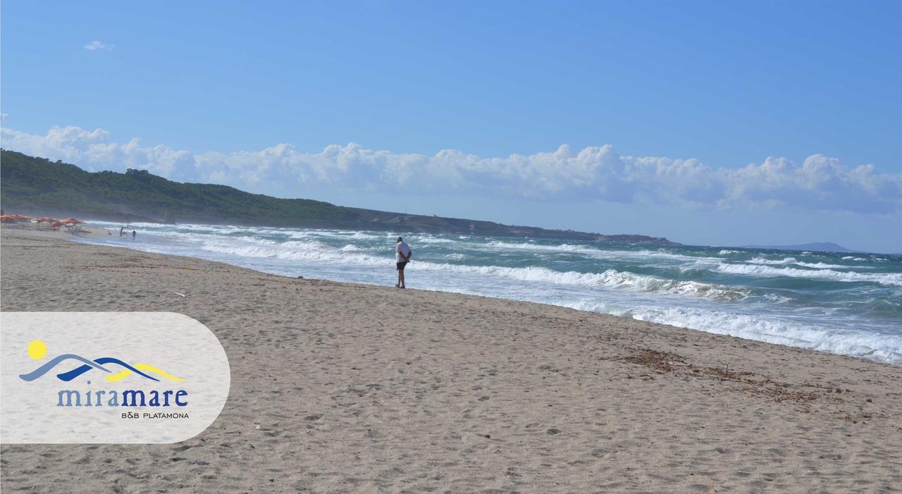 Miramare Struttura Sulla Spiaggia Platamona Eksteriør billede